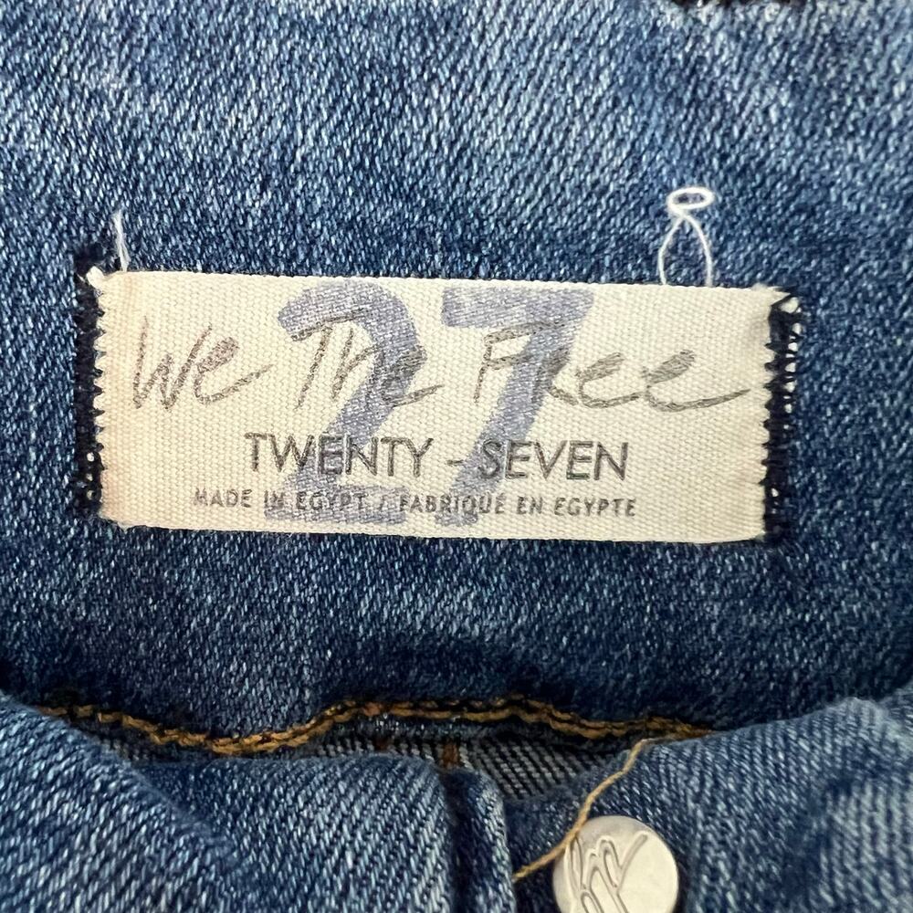 We the Free Dark Wash Pleated Flare Jeans Size 27 - Picture 3 of 10